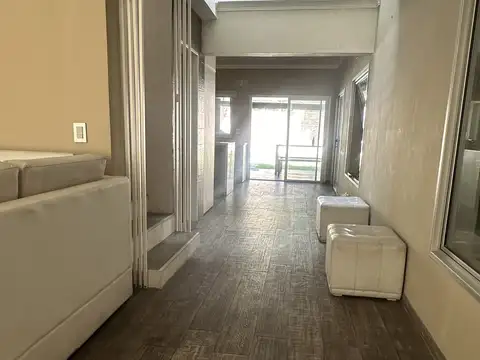 Departamento en Alquiler en Barrio Parque Leloir, USD 2.000