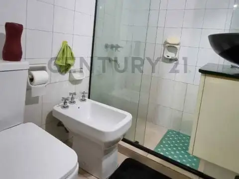 Departamento amplio de 1 dormitorio con Patio enorme 