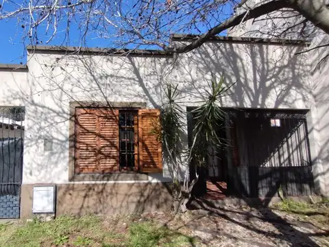 Calle 5 (62) e/ 122 y 123