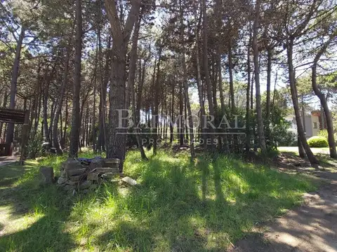 Terreno en Venta, FOT 0.4