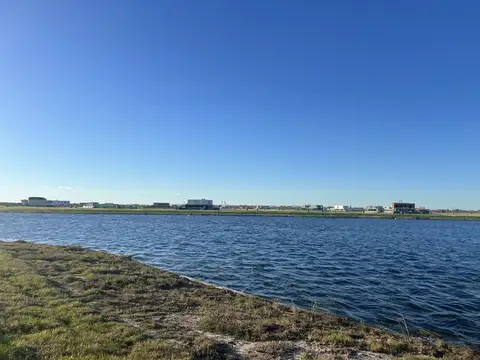 Terreno en Venta 23  mts Frente