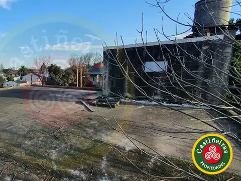 Galpon en Venta 17,50  mts Fondo