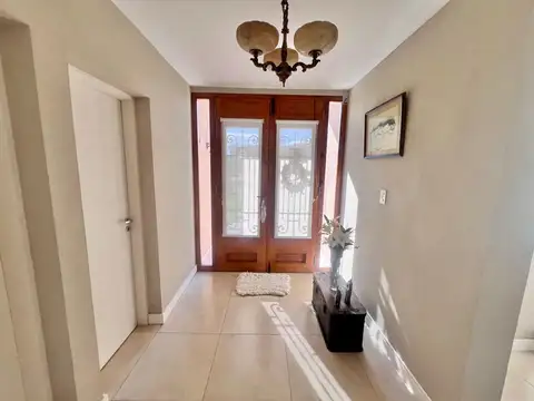 Casa en Alquiler al Sudeste