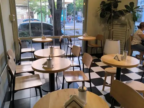 Excelente Fondo de Comercio de Bar Cafetería en Zona Villa Urquiza