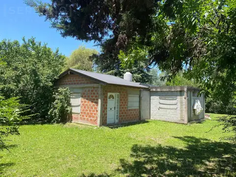 Venta. Casa a terminar. Sobre lote de 700 m2. Parque Sakura. Exaltacion de la Cruz