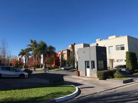 Rabida y Padre Acevedo