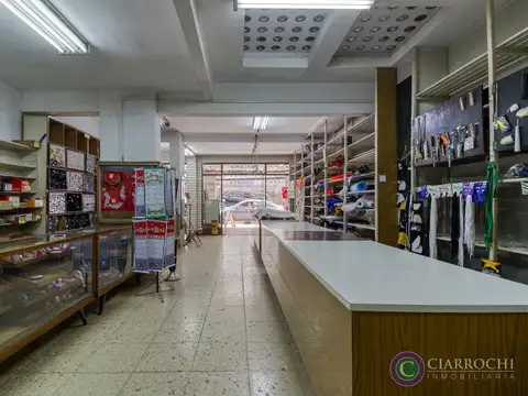 Local y  Departamento - Apto Todo Destino - MT de Alvear y Montevideo