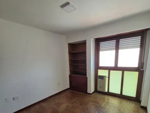 Departamento en Alquiler de 4 ambientes