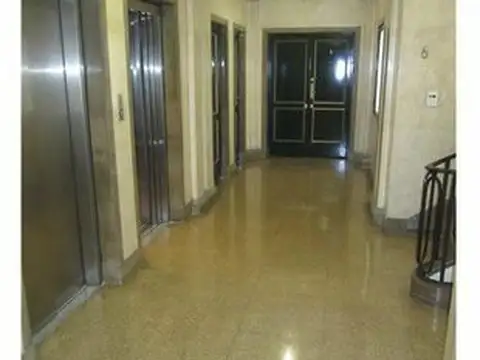 Oficina en Alquiler 75 años