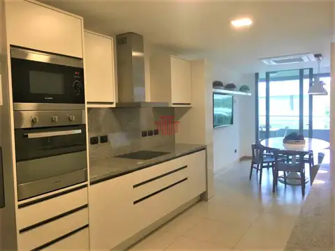 Departamento en Venta de 4 ambientes