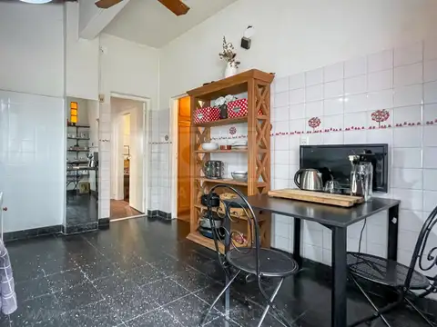 Depto Tipo Casa en Venta 50 años