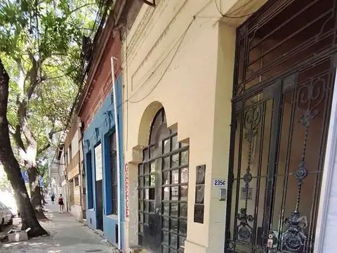 Depto Tipo Casa en Alquiler de 4 ambientes