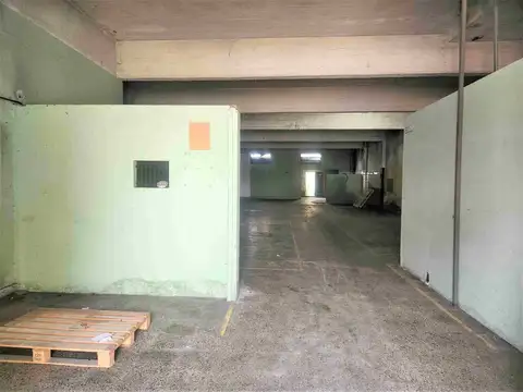 Galpon en Venta en Loma Hermosa, USD 250.000