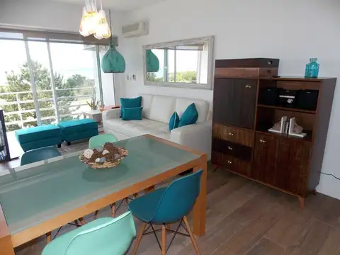Departamento en Venta en Playa Mansa, USD 190.000