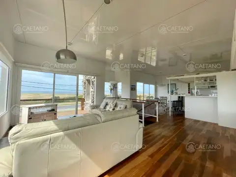 Casa en Alquiler Temporal en Manantiales, USD 9.900