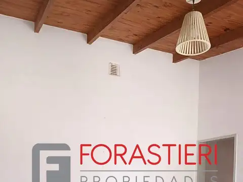 Depto Tipo Casa 2 ambientes con 1 baño