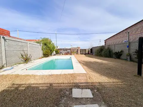 CASA 1 DORMITORIO, PILETA-VENTA - ALTOS DE PIÑERO