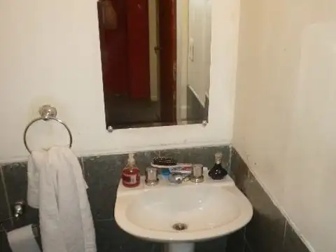 Soler  Nº1050   E/ Arenales y Prieto. Manzana 320 - casa 56 F