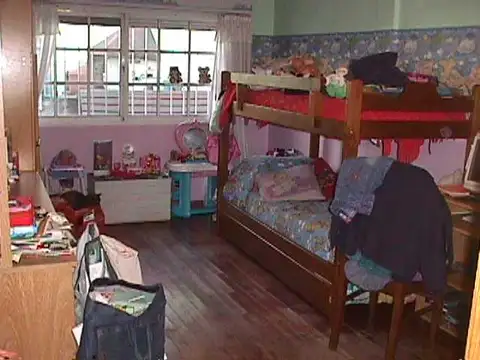 CASA EN EL PALOMAR, PB: LIVING, COMEDOR, 2 DORMS, COCINA COMEDOR DIARIO - FICHA 4361