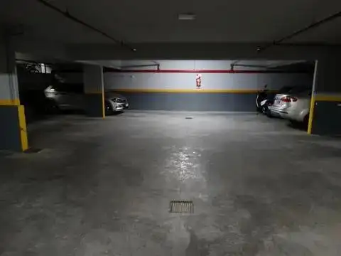 Av. Corrientes  al 3700 (ROMINA. N)