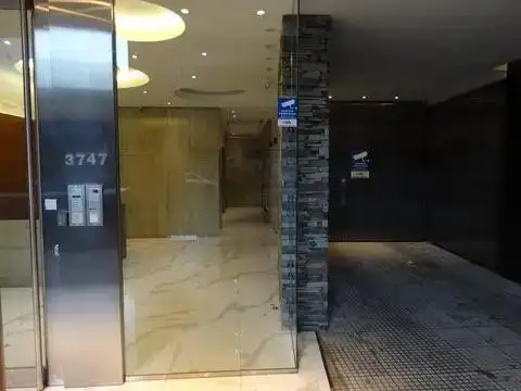 Av. Corrientes  al 3700 (ROMINA. N)