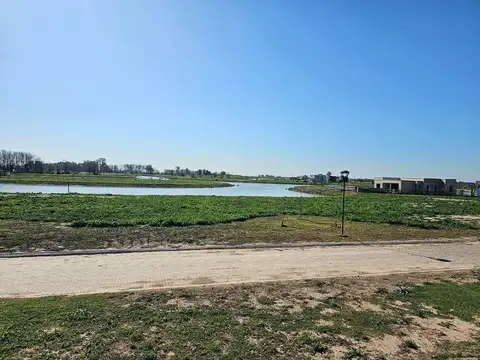 Terreno en Venta en Santa Clara Al Sur, USD 32.000