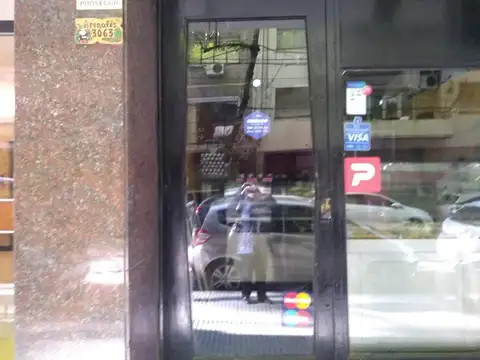 VENTA LOCAL EN BARRIO NORTE 1 BAÑO 4X8MTS2