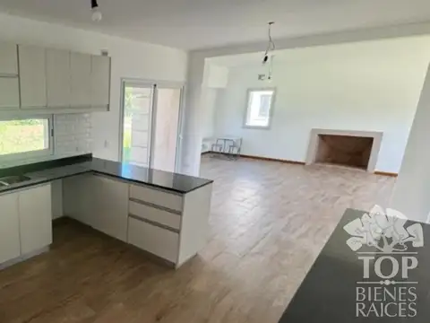 Casa en Venta en San Matias, USD 280.000