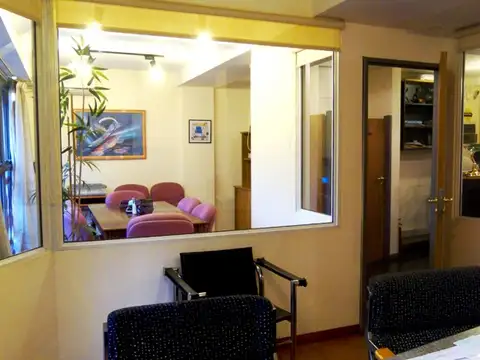 Tucuman A 1700, Piso 1