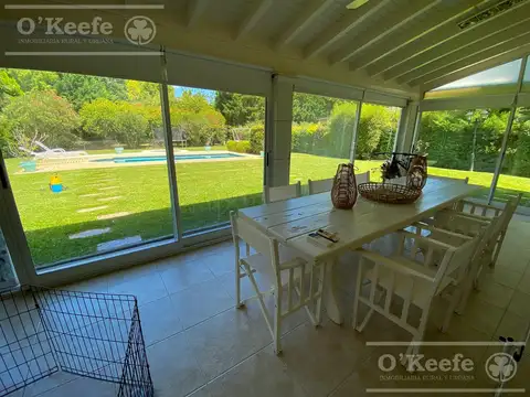 Casa en Venta con 1 cochera