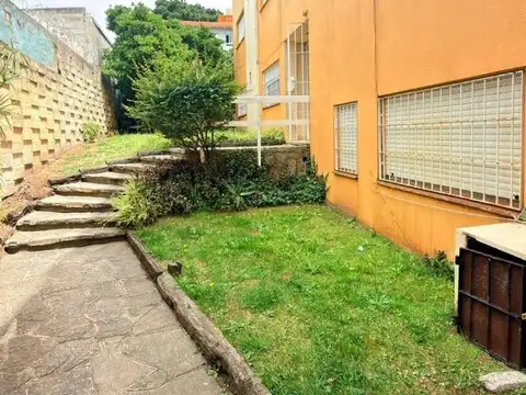 San Juan 1500, Piso 1