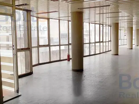 Oficina Luminosa de 190 m2 en Barrio de Once