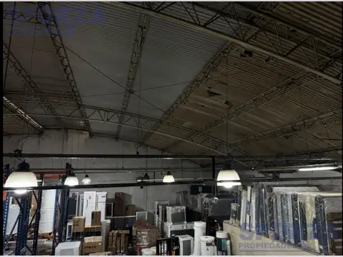 Av. Ricardo Balbín  al 1000