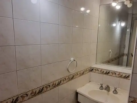 Departamento de 2 amb. en venta en Castelar Sur