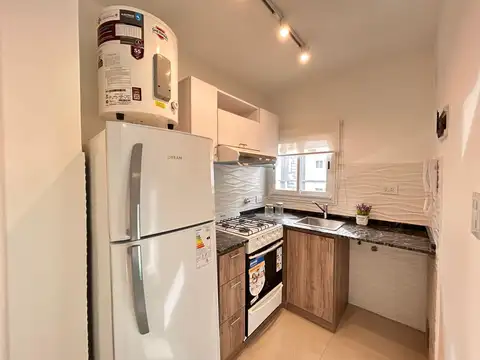 Venta departamento - 1 ambiente - a la calle - Plaza Colon - Mar del Plata