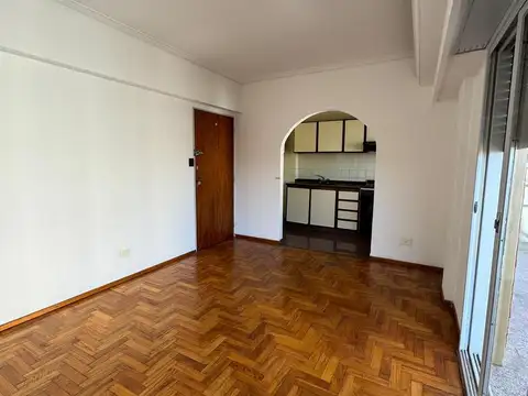 2 Ambientes-Departamento-Balcon Aterrazado-Super Luminoso-Vista al Parque- Amplio