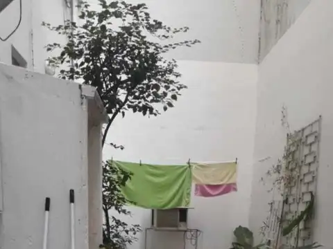 Local en Venta en Barracas, USD 175.000