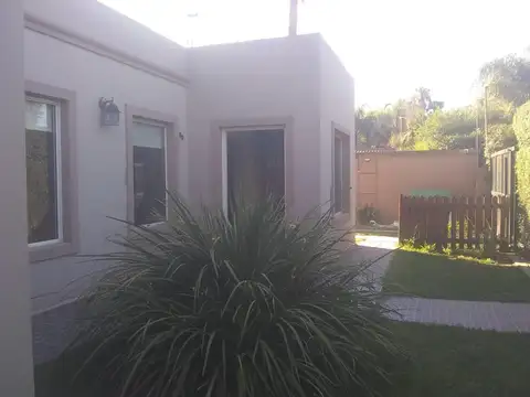 Quinta en venta Solares del Oeste, excelente ubicación.