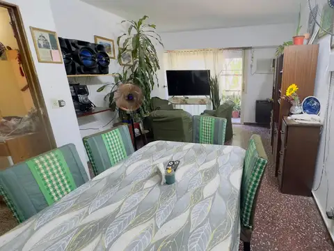 Padre Castiglia 1500, Piso 1