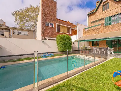VENTA CASA OLIVOS CENTRO 5 AMBIENTES