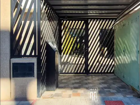 Italia 460 Piso 8 y 9 - Pent-hause con cochera