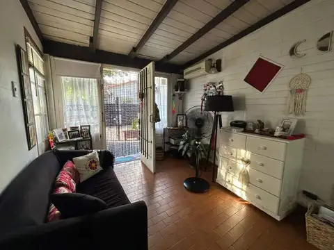 Depto Tipo Casa en Venta de 3 ambientes