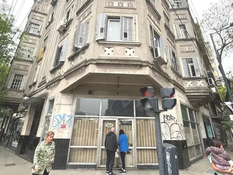 Local en Venta 52 años