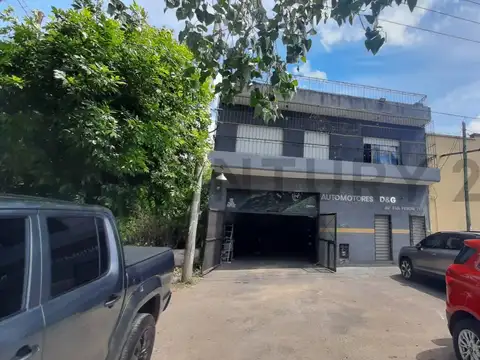 Eva Peron 1900, Piso 0