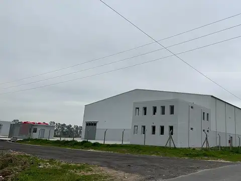 Alquiler A Estrenar Depósito 4000mts cub Poligono Ezeiza