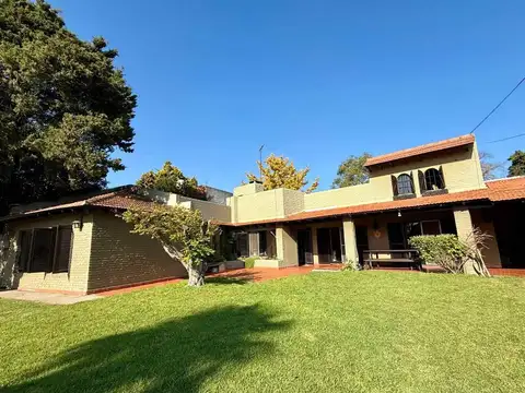 Casa en Venta en Manuel B Gonnet, USD 310.000