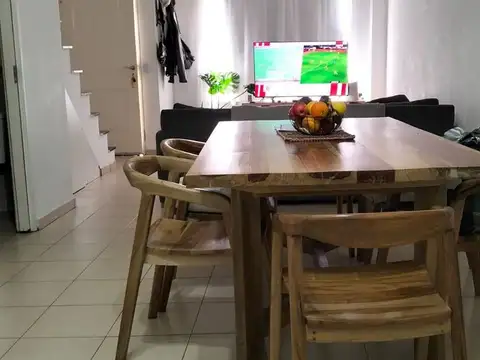 Departamento en Alquiler con 1 cocheras