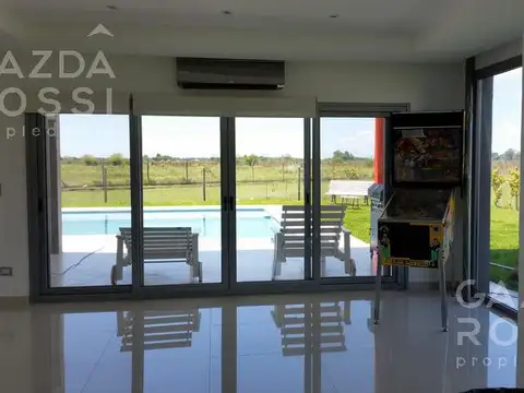 Excelente propiedad en La Horqueta- venta