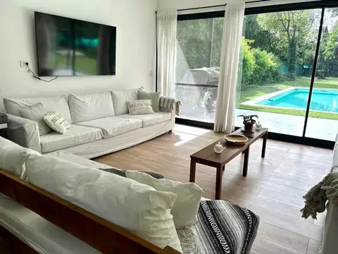 4500m de lote, zona residencial, Pileta, Parrilla