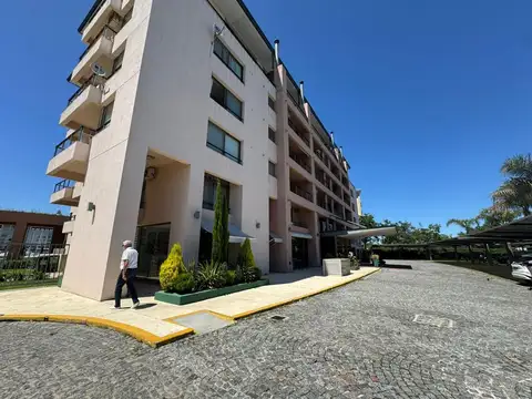 Peluqueria funcionando, con cesion fondo de comercio